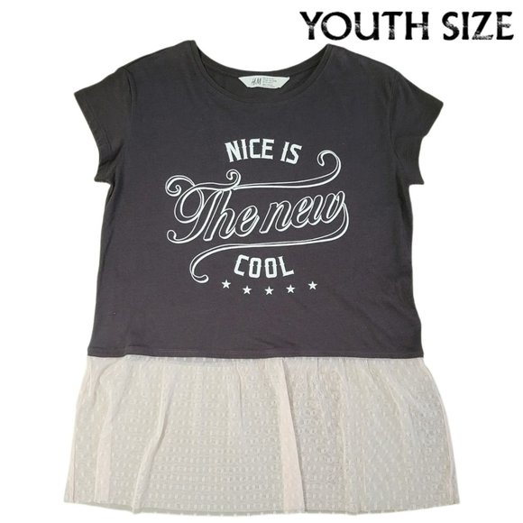 ❤2/$12❤ Girls H&M Cotton/Lace Graphic Tee, Loose Fitting (Dark Grey)- NWOT - Picture 1 of 7